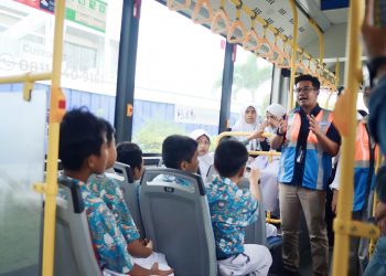 Pelindo Multi Terminal Edukasi Transportasi Ramah Lingkungan ke Siswa SD